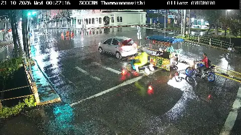 แยกถนนธรรมนูญวิถี